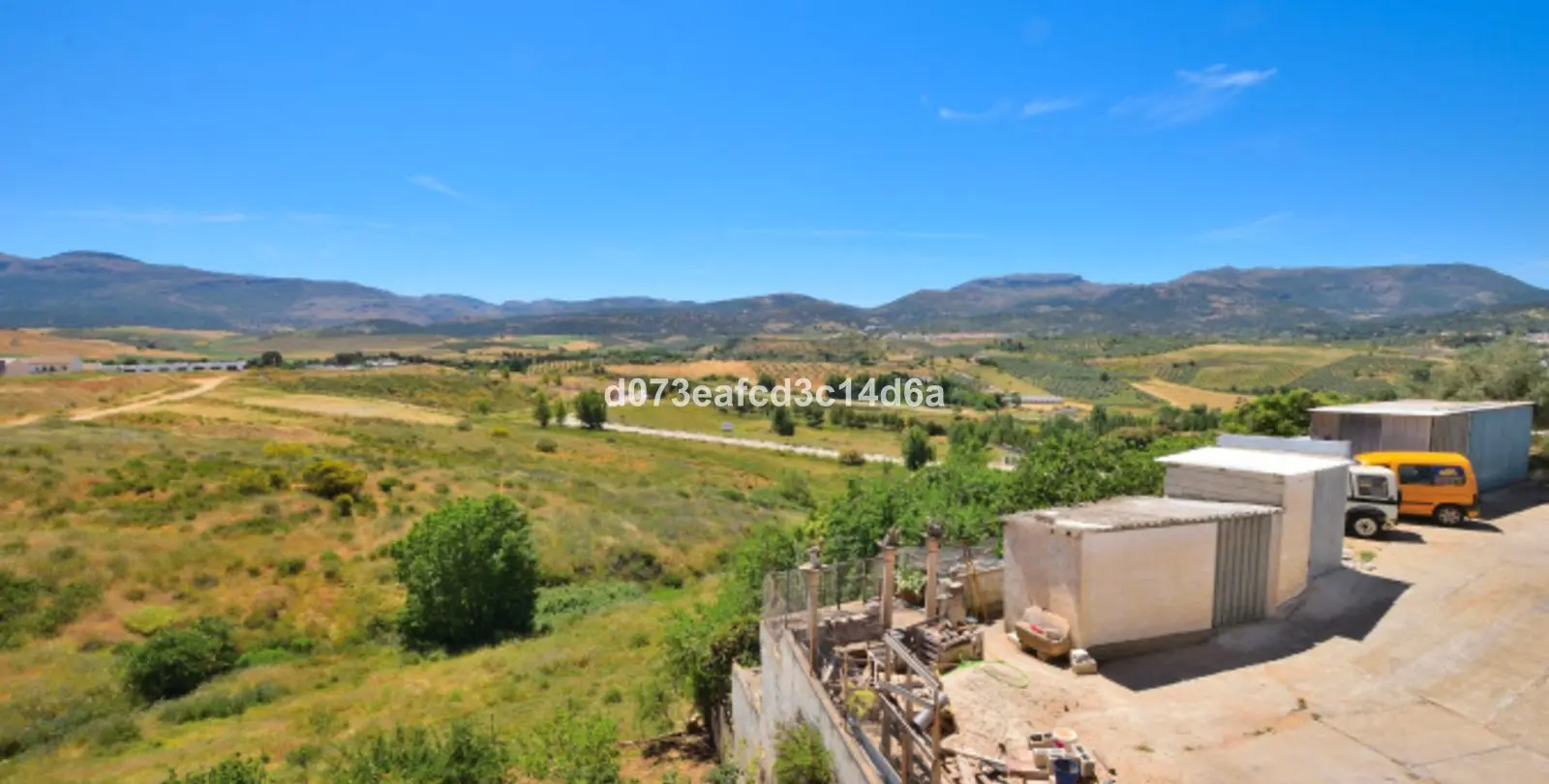 Продажа  коммерческого участка в Ronda 17