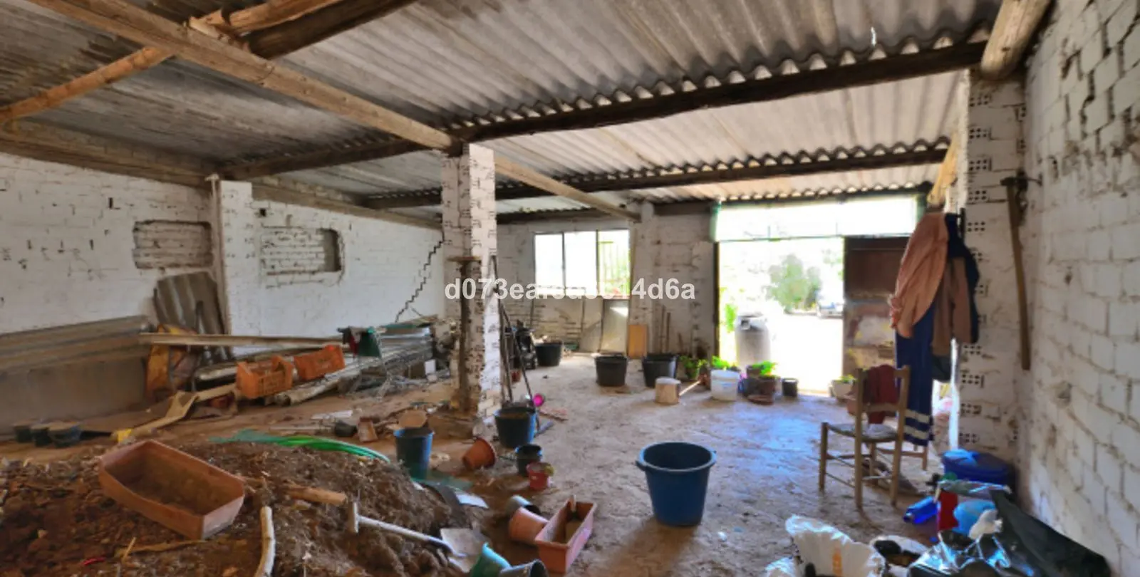 Продажа  коммерческого участка в Ronda 64