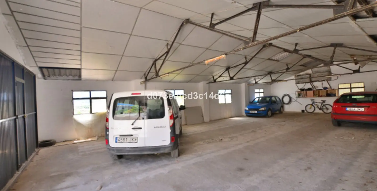 Продажа  коммерческого участка в Ronda 80