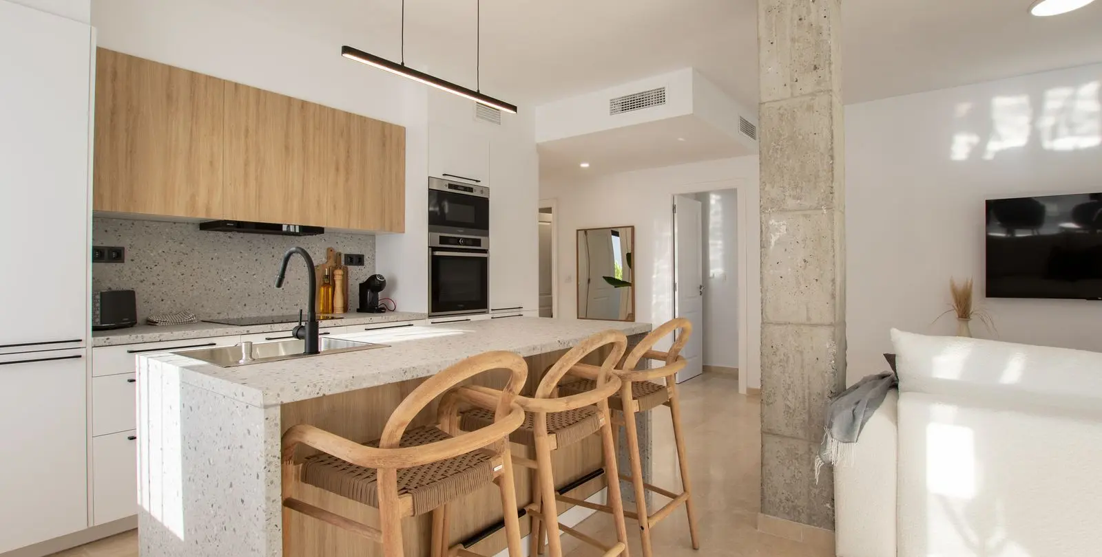 Venta de apartamento en planta media en Riviera del Sol 1