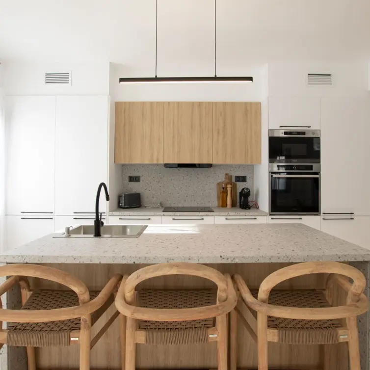Venta de apartamento en planta media en Riviera del Sol