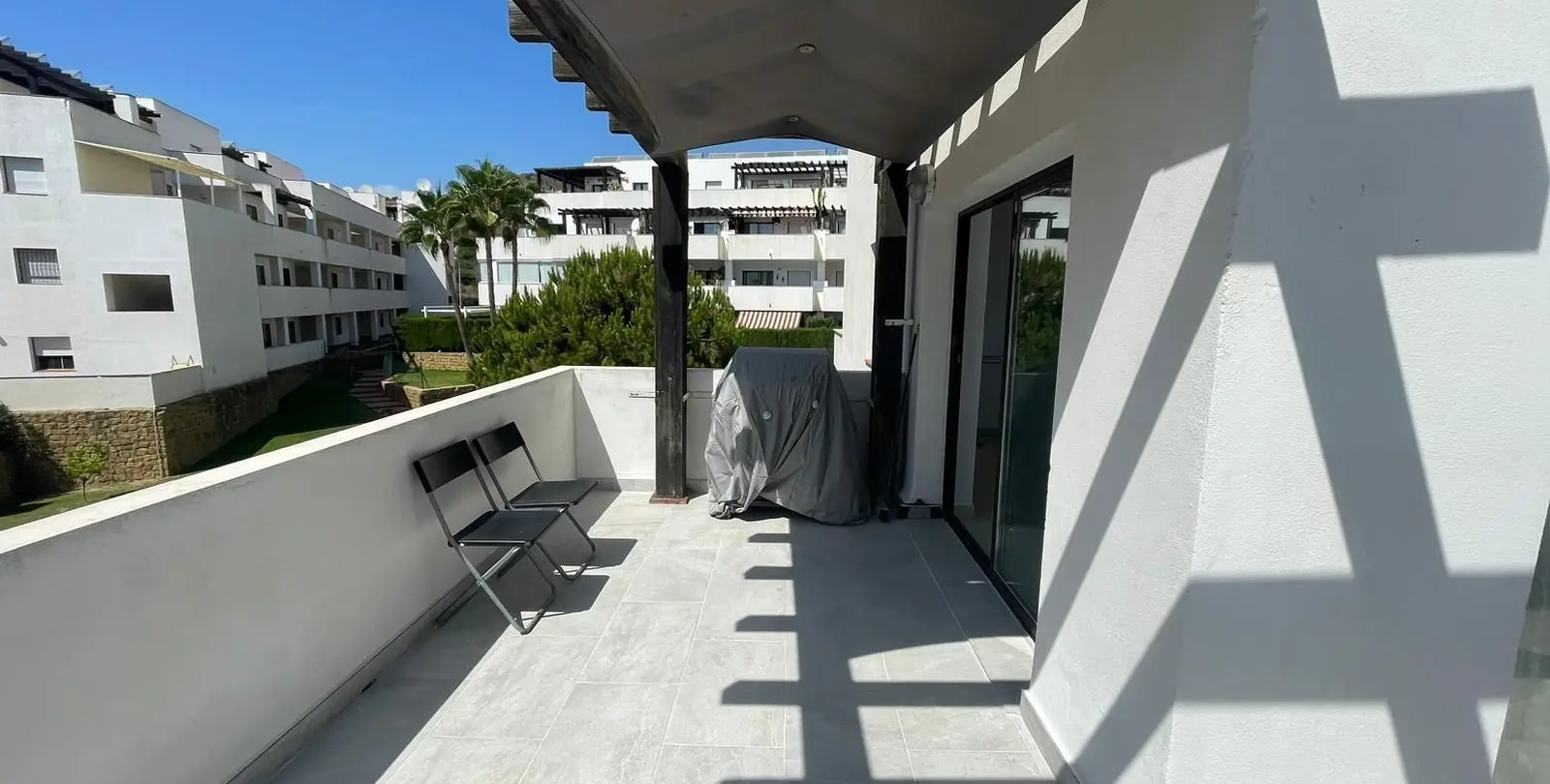 Venta de apartamento en planta media en Riviera del Sol 19