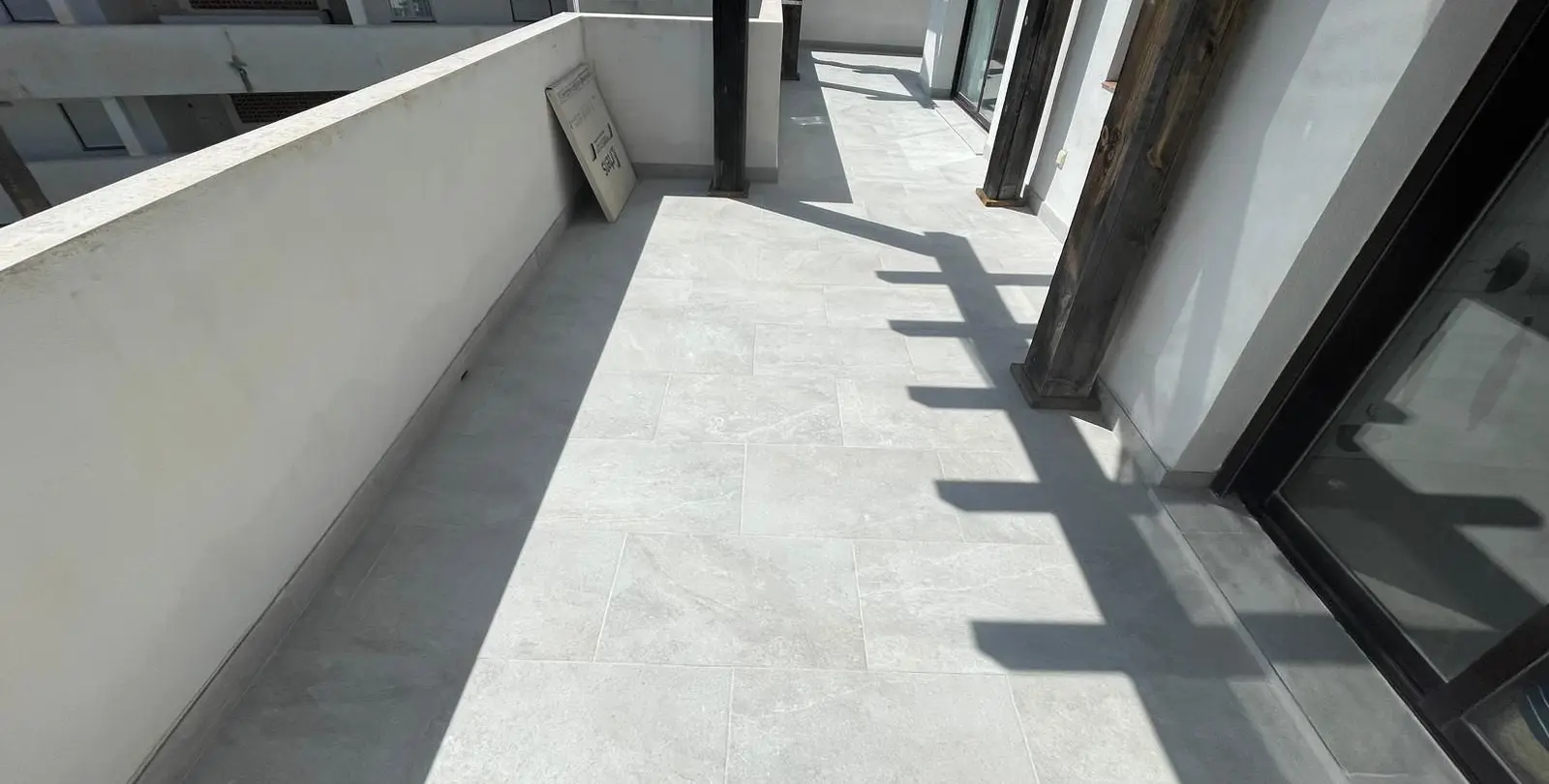 Venta de apartamento en planta media en Riviera del Sol 21