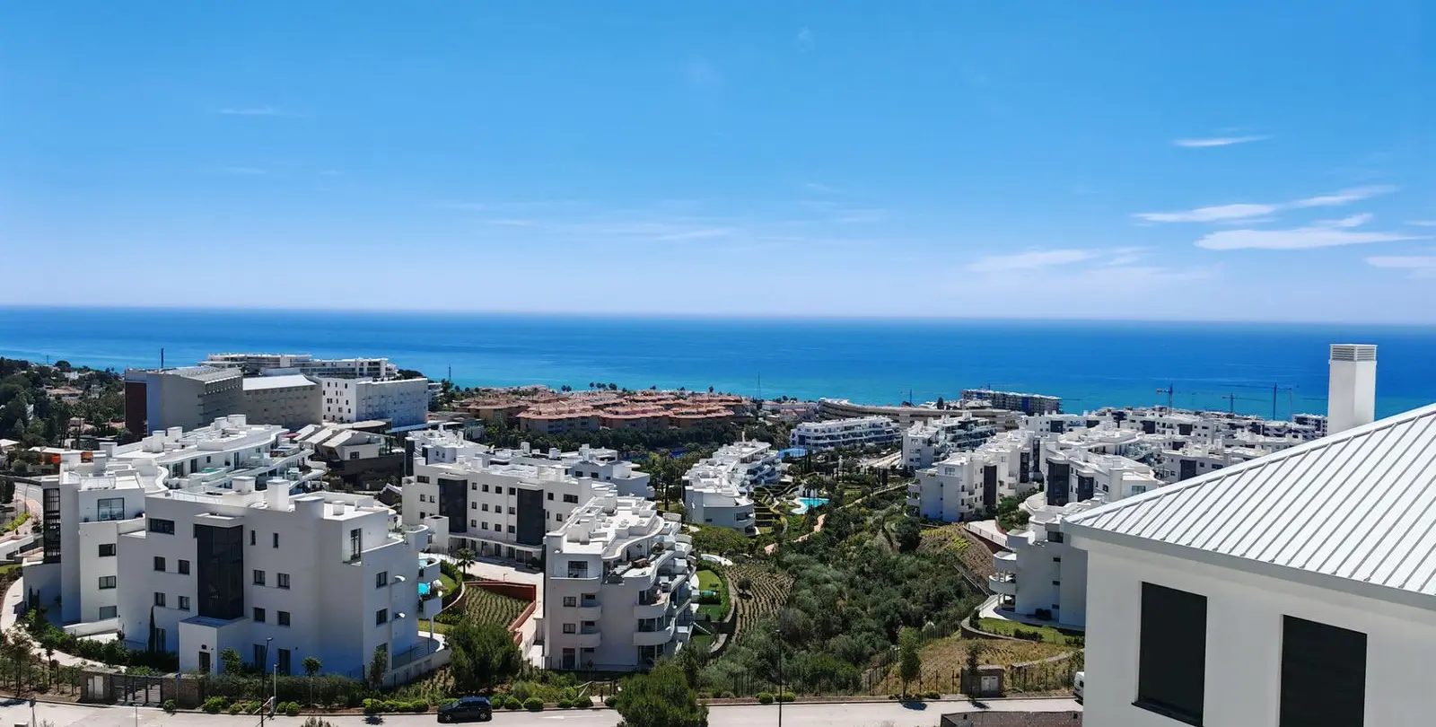 Venta de apartamento en planta media en Fuengirola 1
