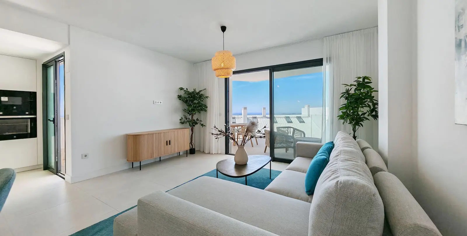 Venta de apartamento en planta media en Fuengirola 5