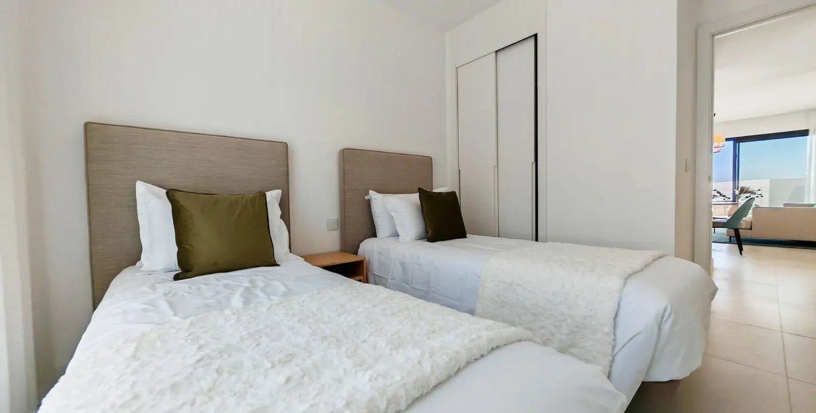 Venta de apartamento en planta media en Fuengirola 13