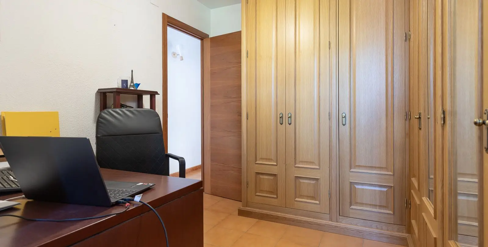 Sale of townhouse in La Carihuela 21