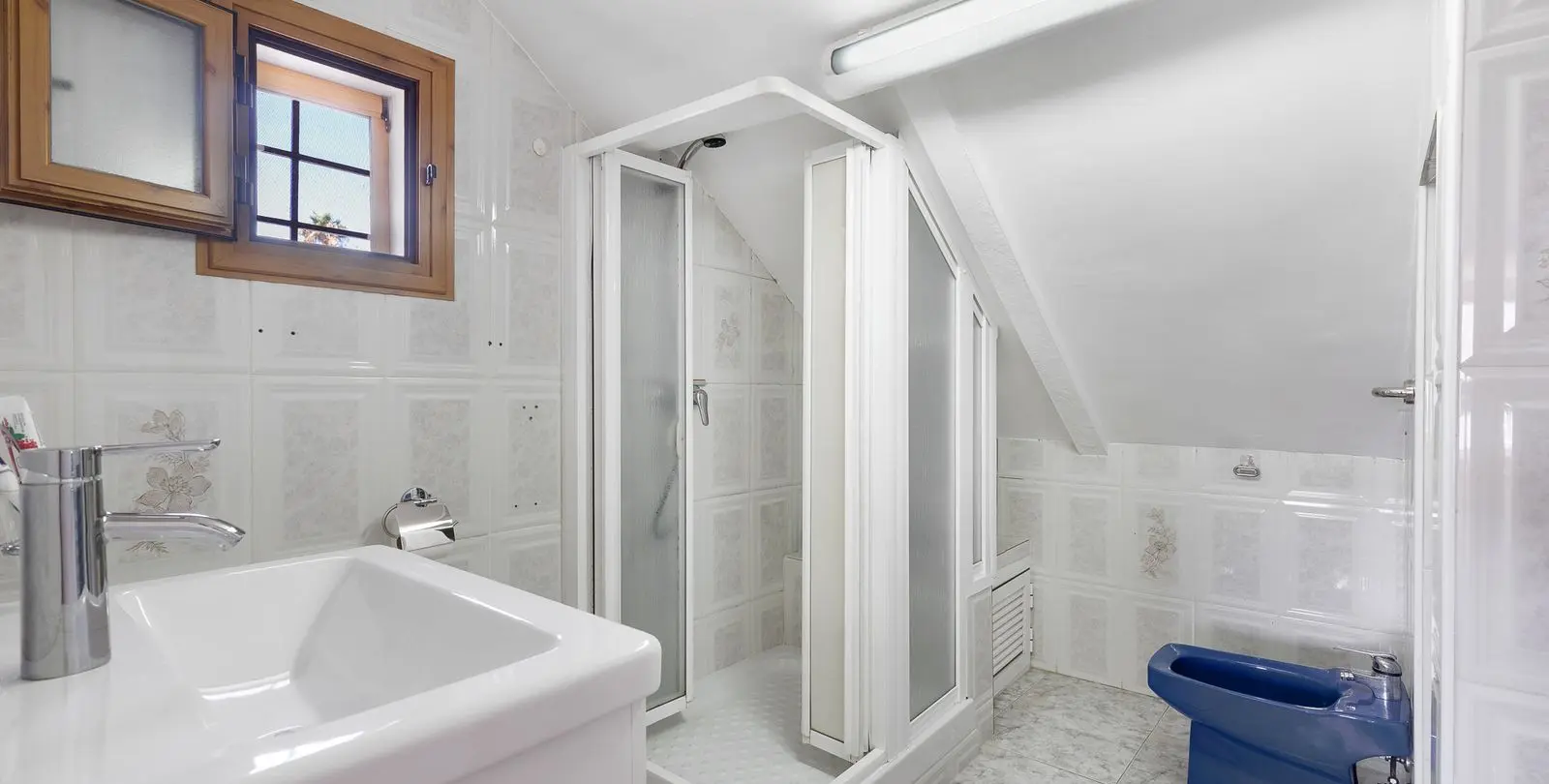 Sale of townhouse in La Carihuela 32