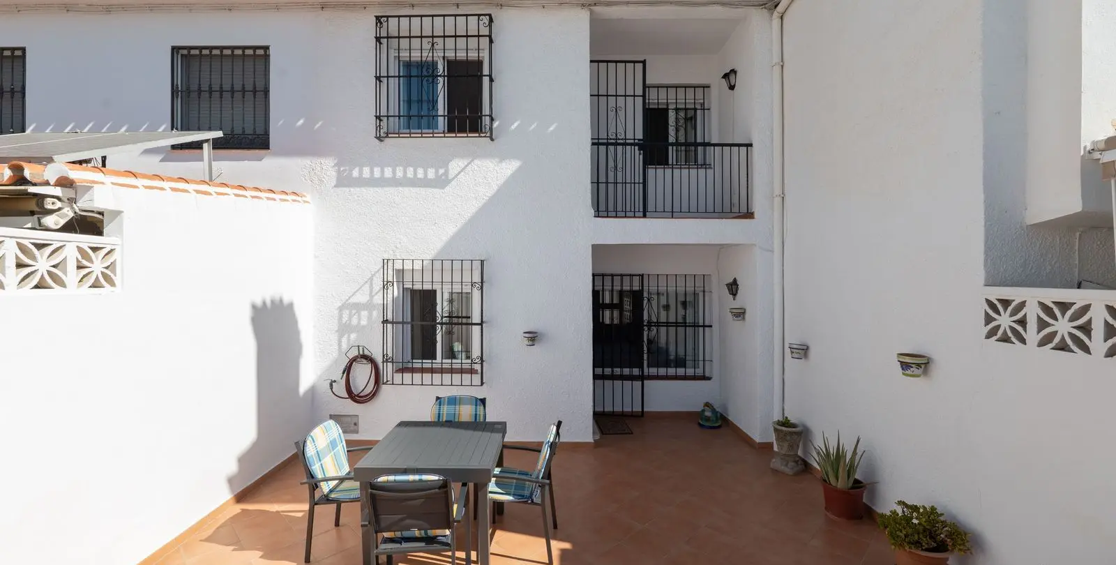 Venta de adosado en Nueva Andalucía 1