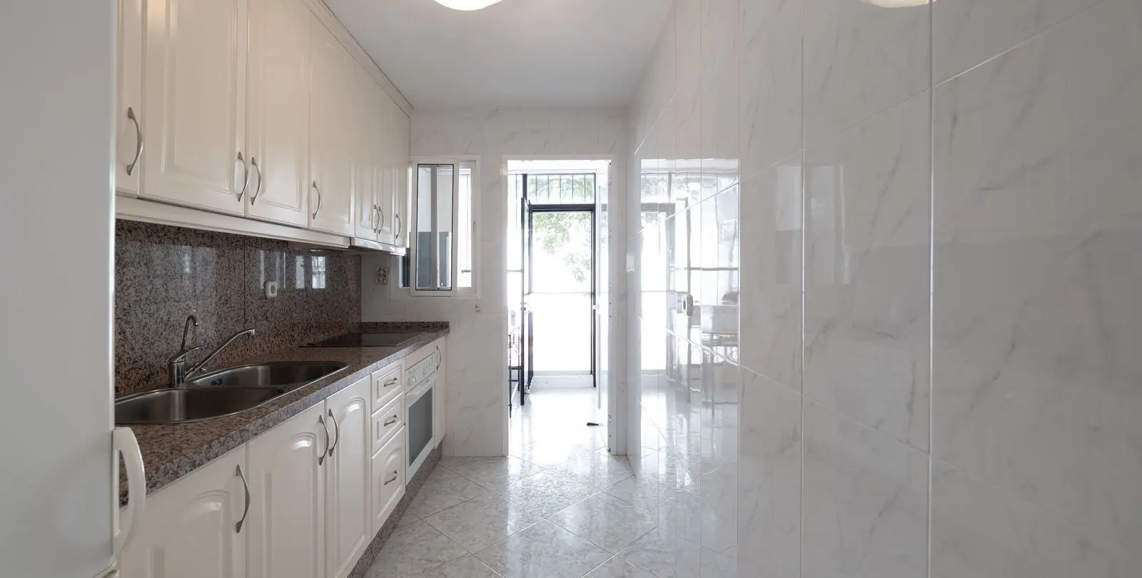 Venta de adosado en Nueva Andalucía 5