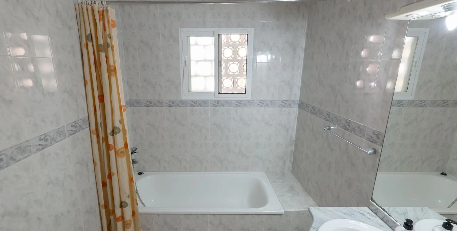 Venta de adosado en Nueva Andalucía 29