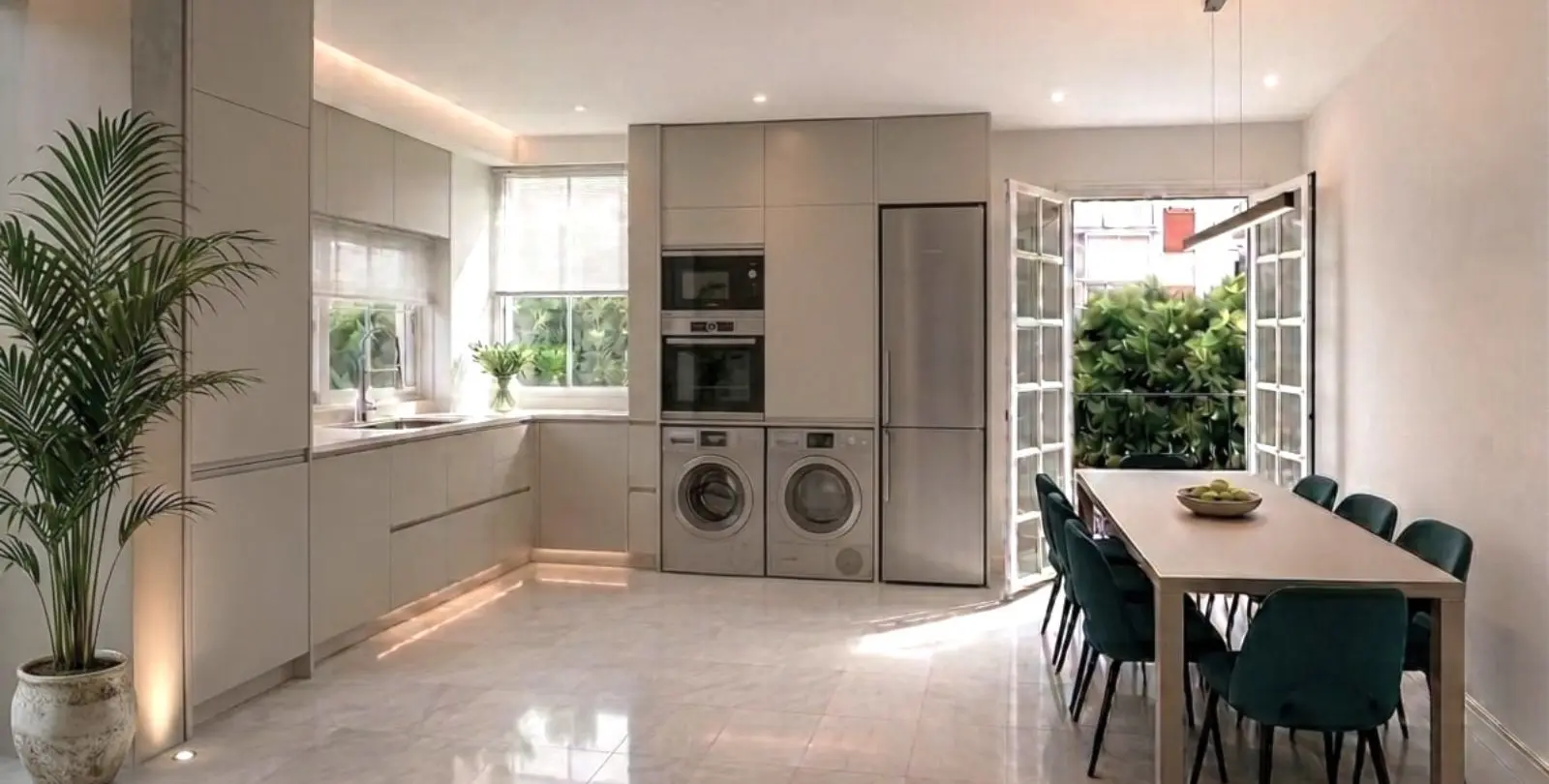 Sale of middle floor apartment in Marbella 3