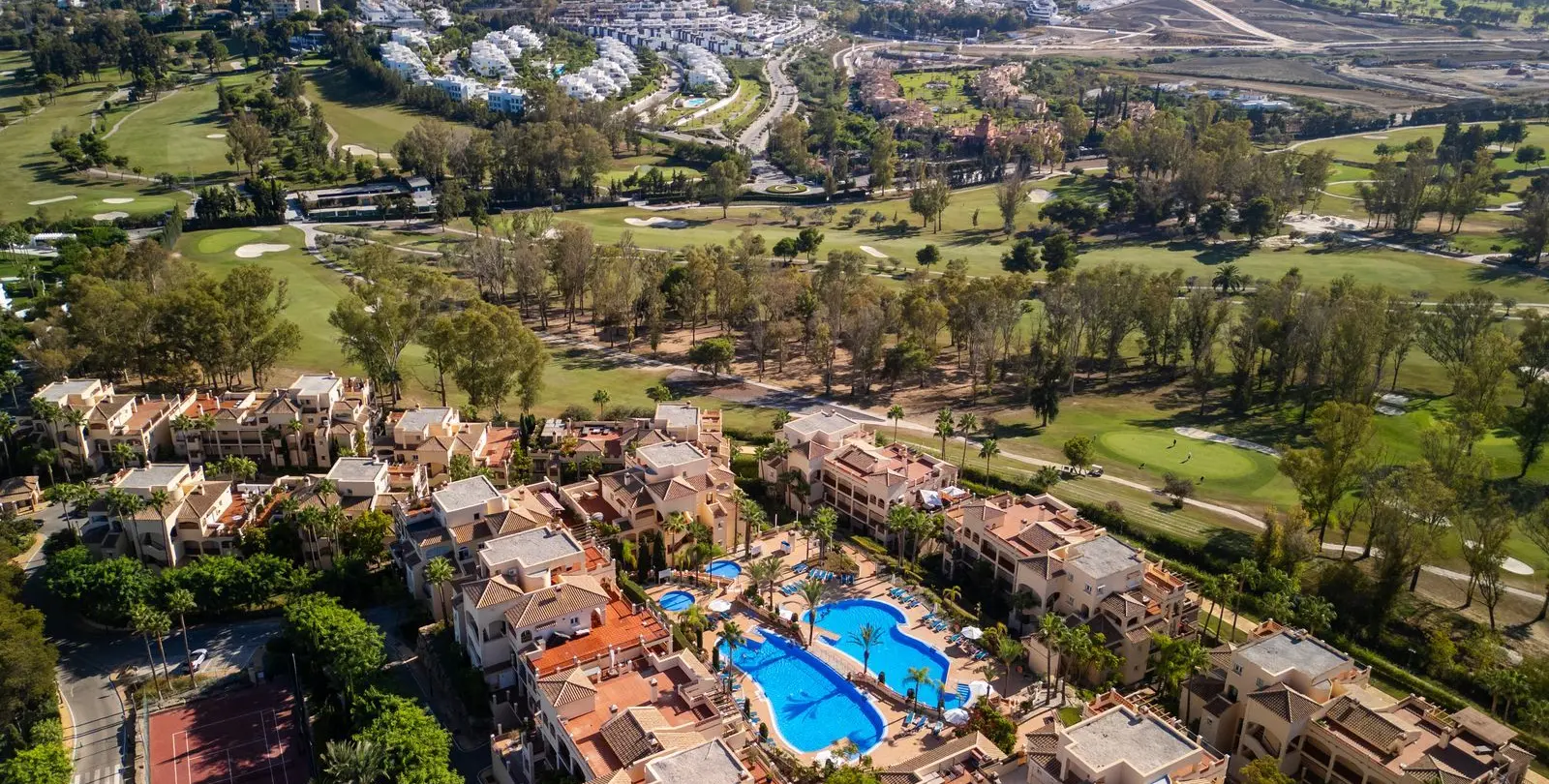 Sale of middle floor apartment in Atalaya 1