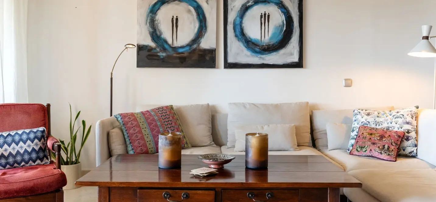 Sale of middle floor apartment in Atalaya 1