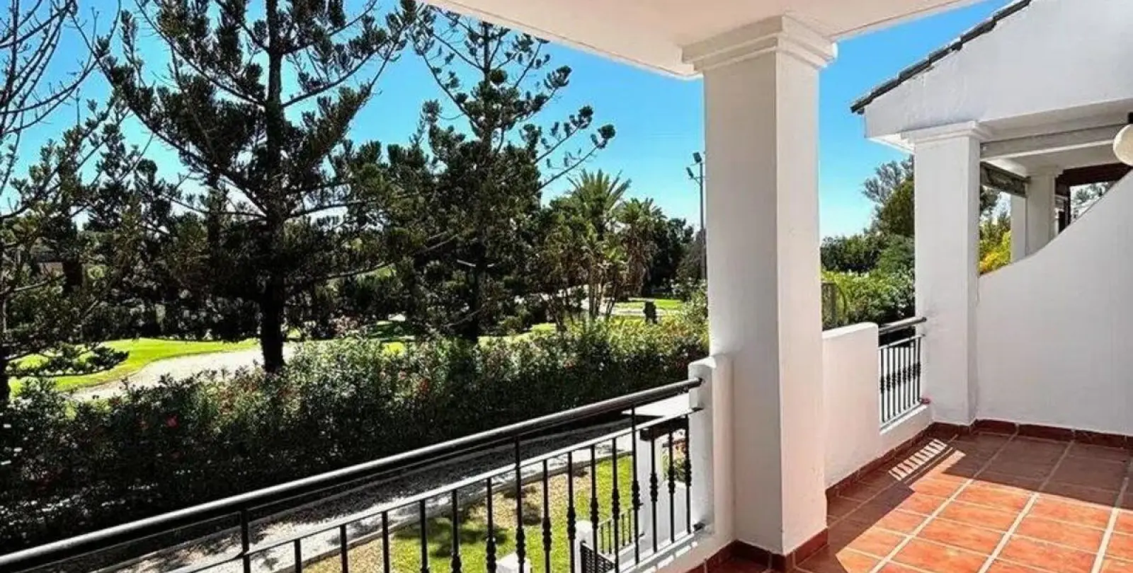 Venta de adosado en Nueva Andalucía 4