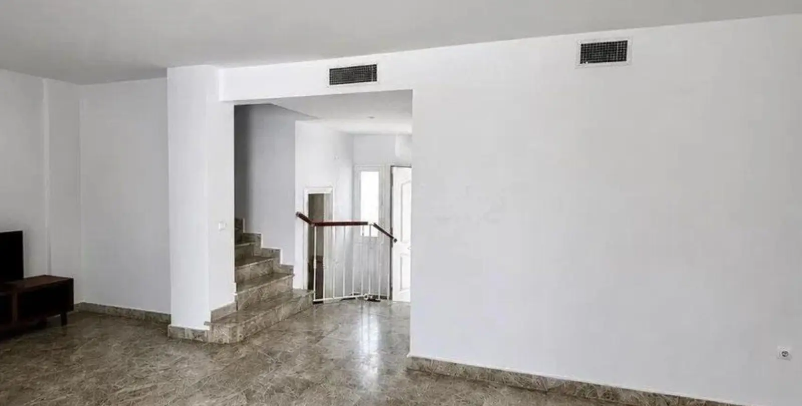 Venta de adosado en Nueva Andalucía 8