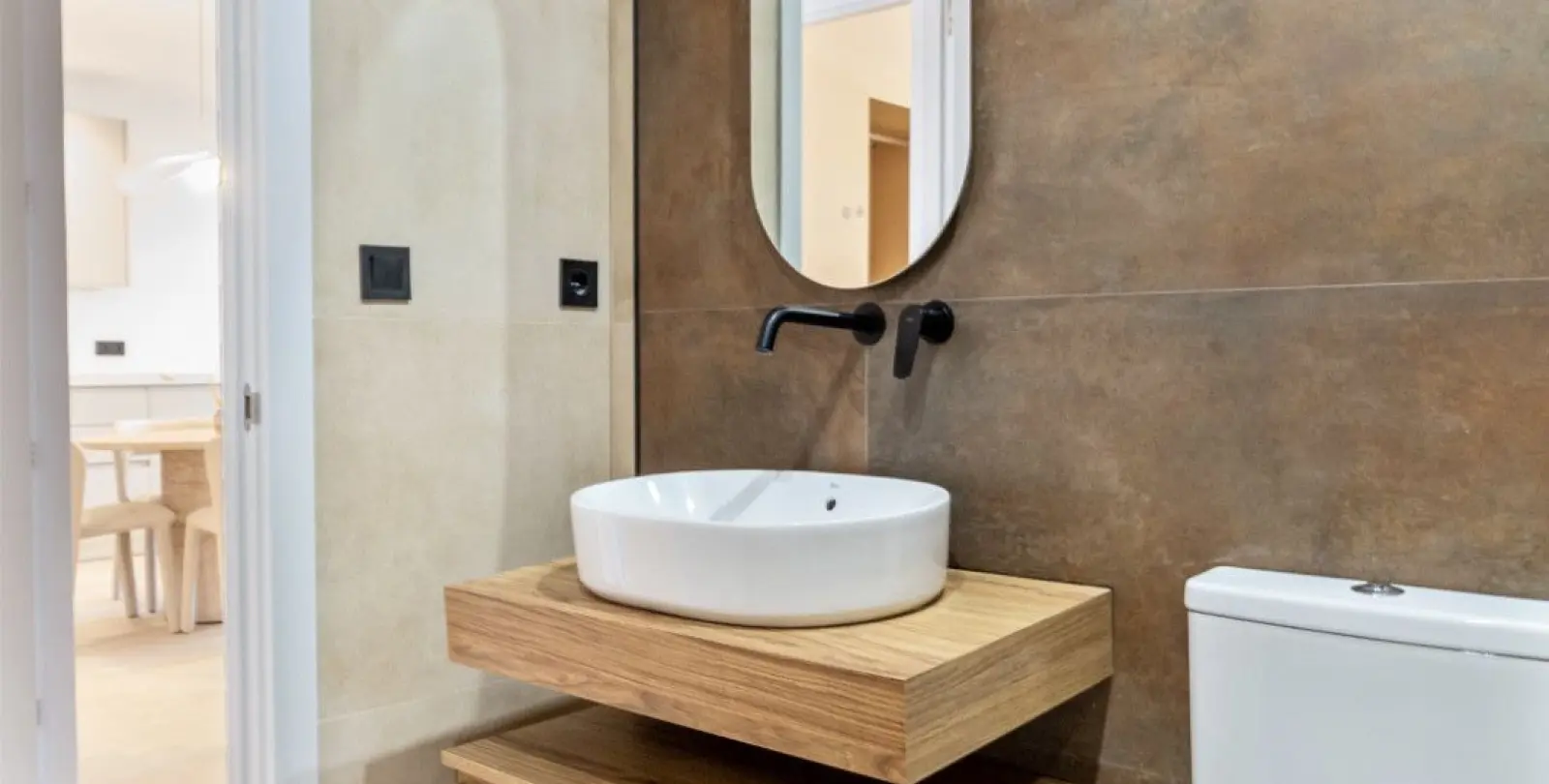 Sale of middle floor apartment in Nueva Andalucía 8