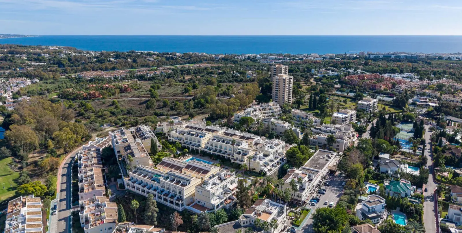 Sale of middle floor apartment in Nueva Andalucía 37