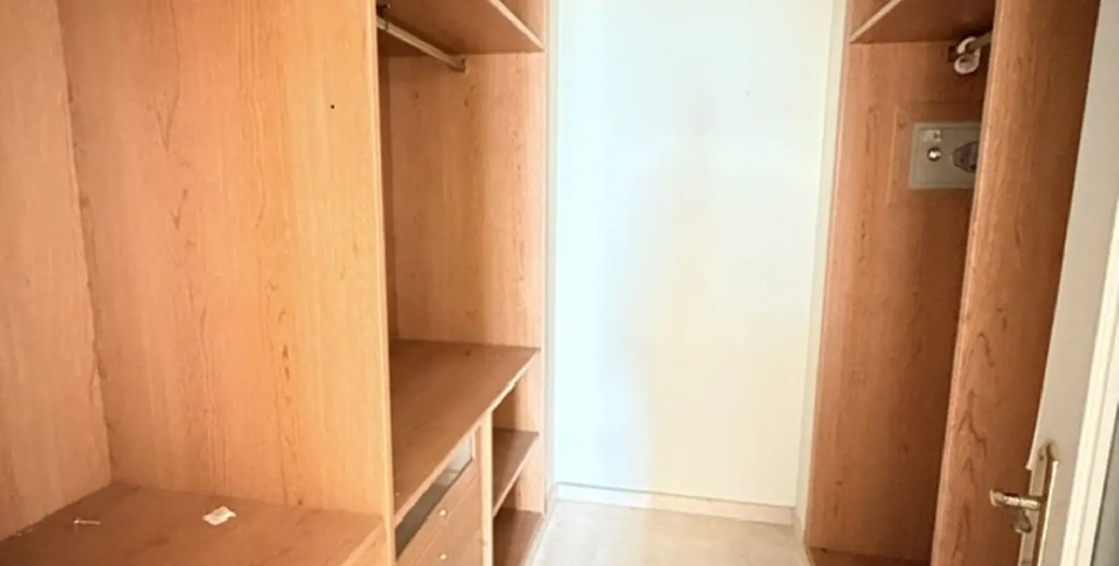Venta de ático en La Quinta 7