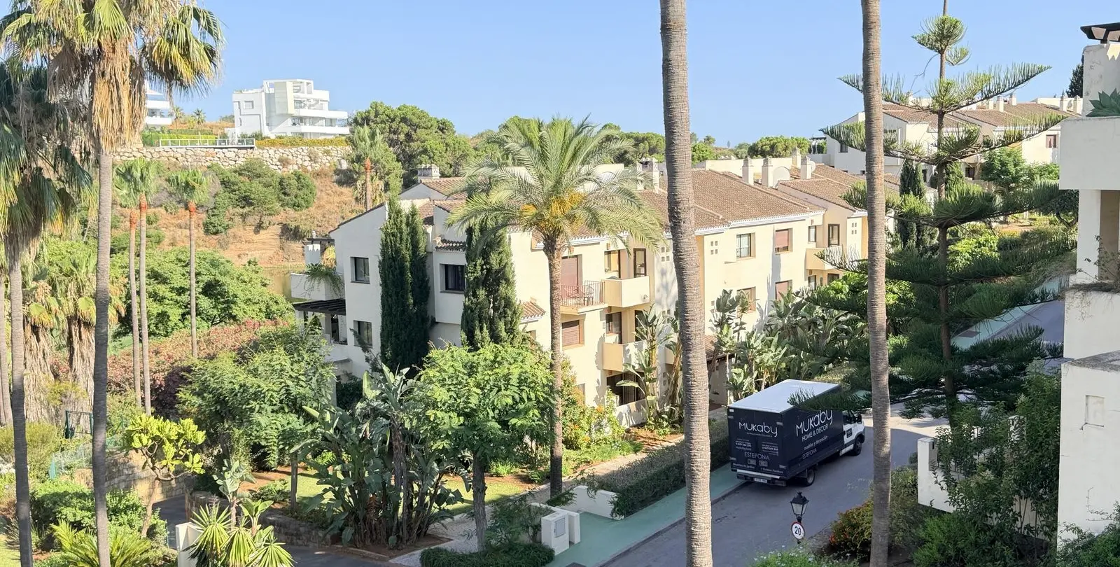 Sale of penthouse in La Quinta 18