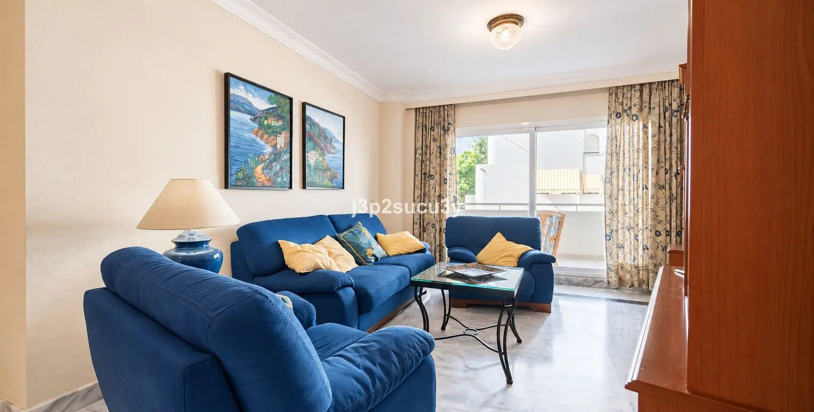 Продажа апартаментов на среднем этаже в Marbella 6