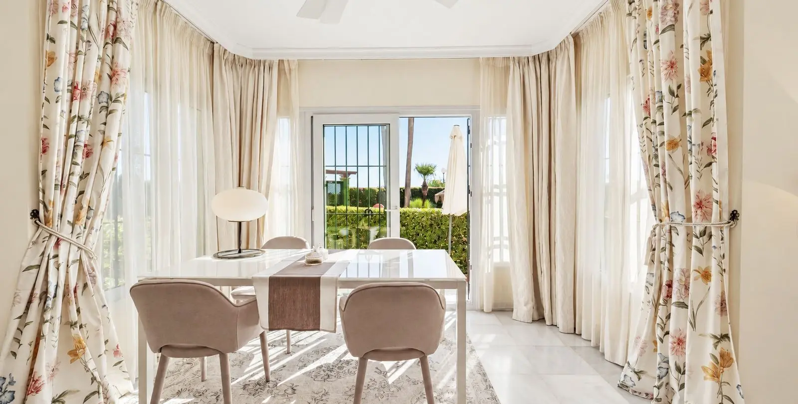 Sale of ground floor apartment in Elviria 4