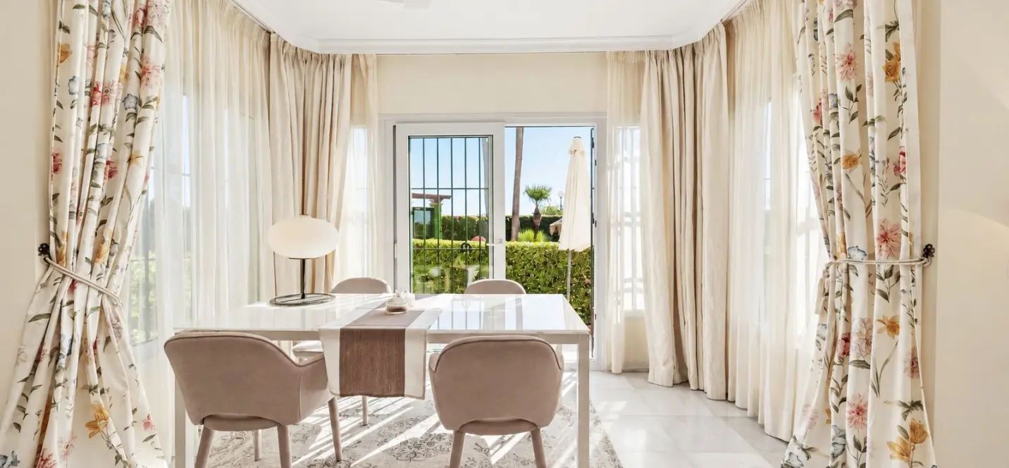 Venta de apartamento en planta baja en Elviria 3