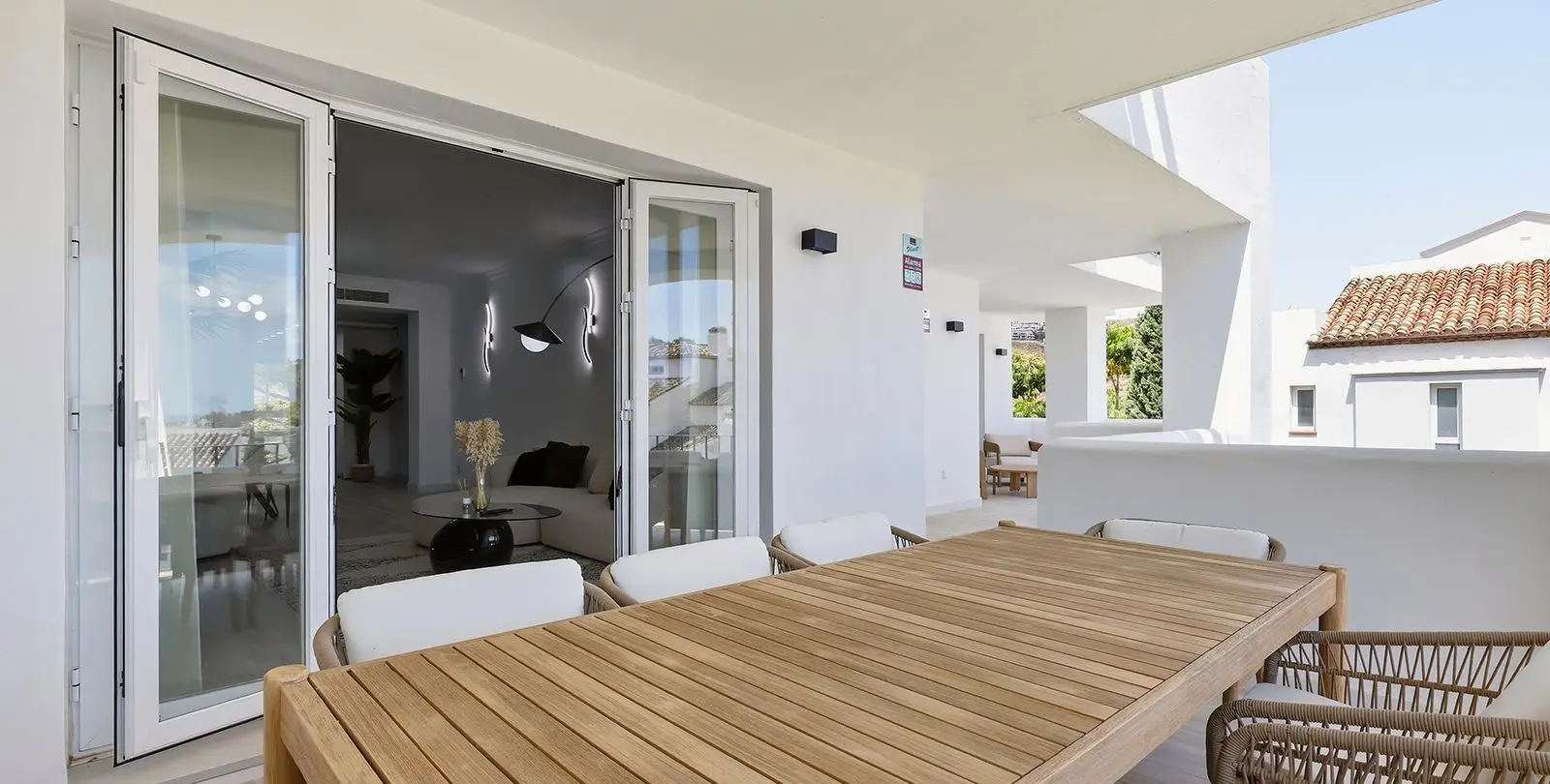 Sale of middle floor apartment in La Quinta 4