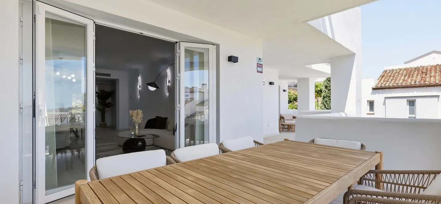 Sale of middle floor apartment in La Quinta 3