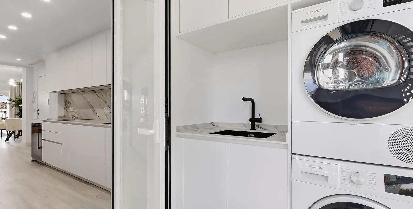 Sale of middle floor apartment in La Quinta 13