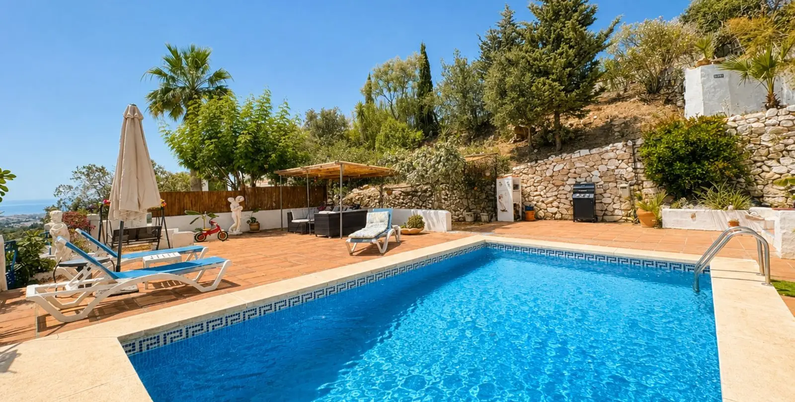 Sale of detached villa in Mijas 1