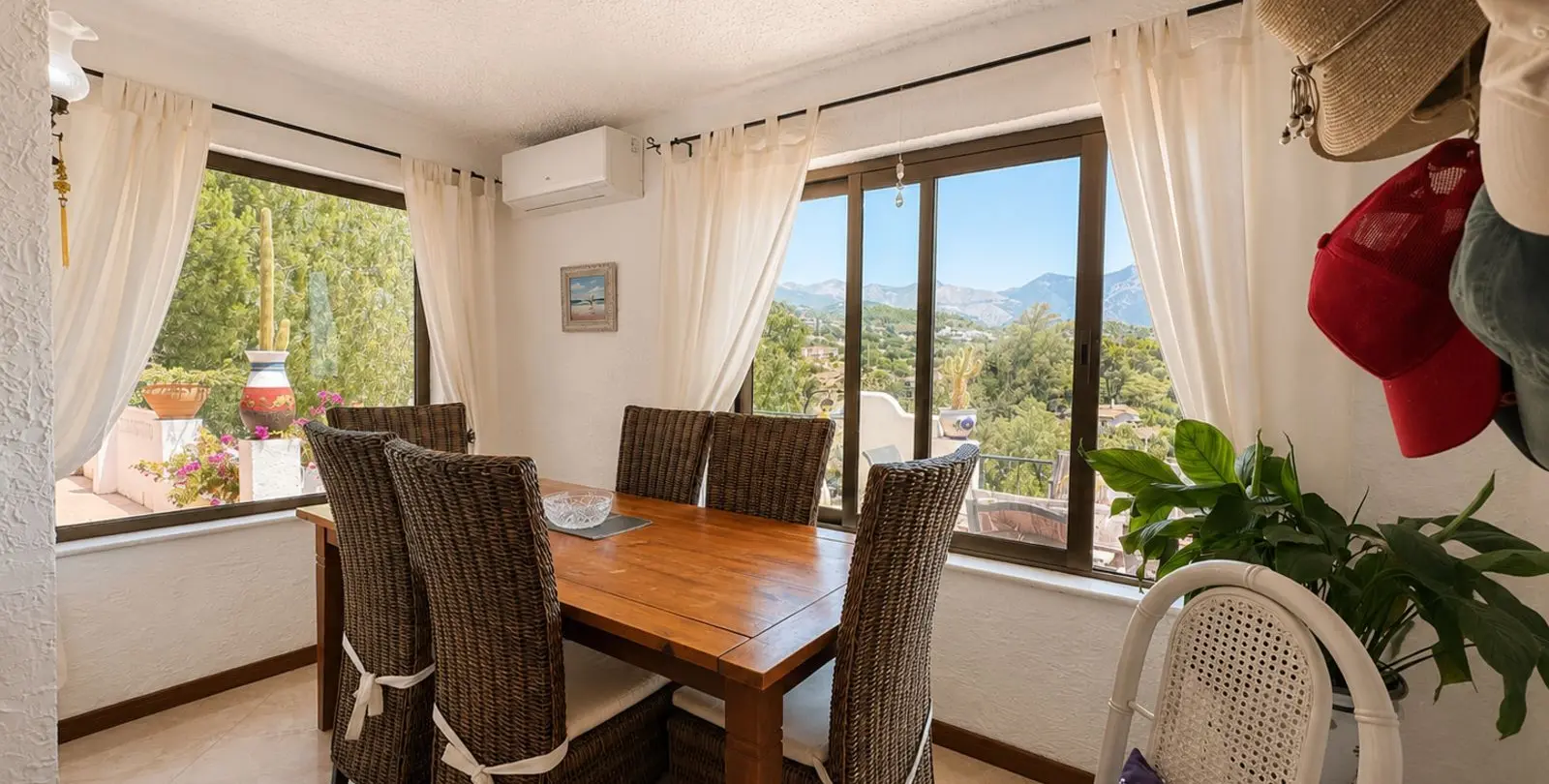 Sale of detached villa in Mijas 17