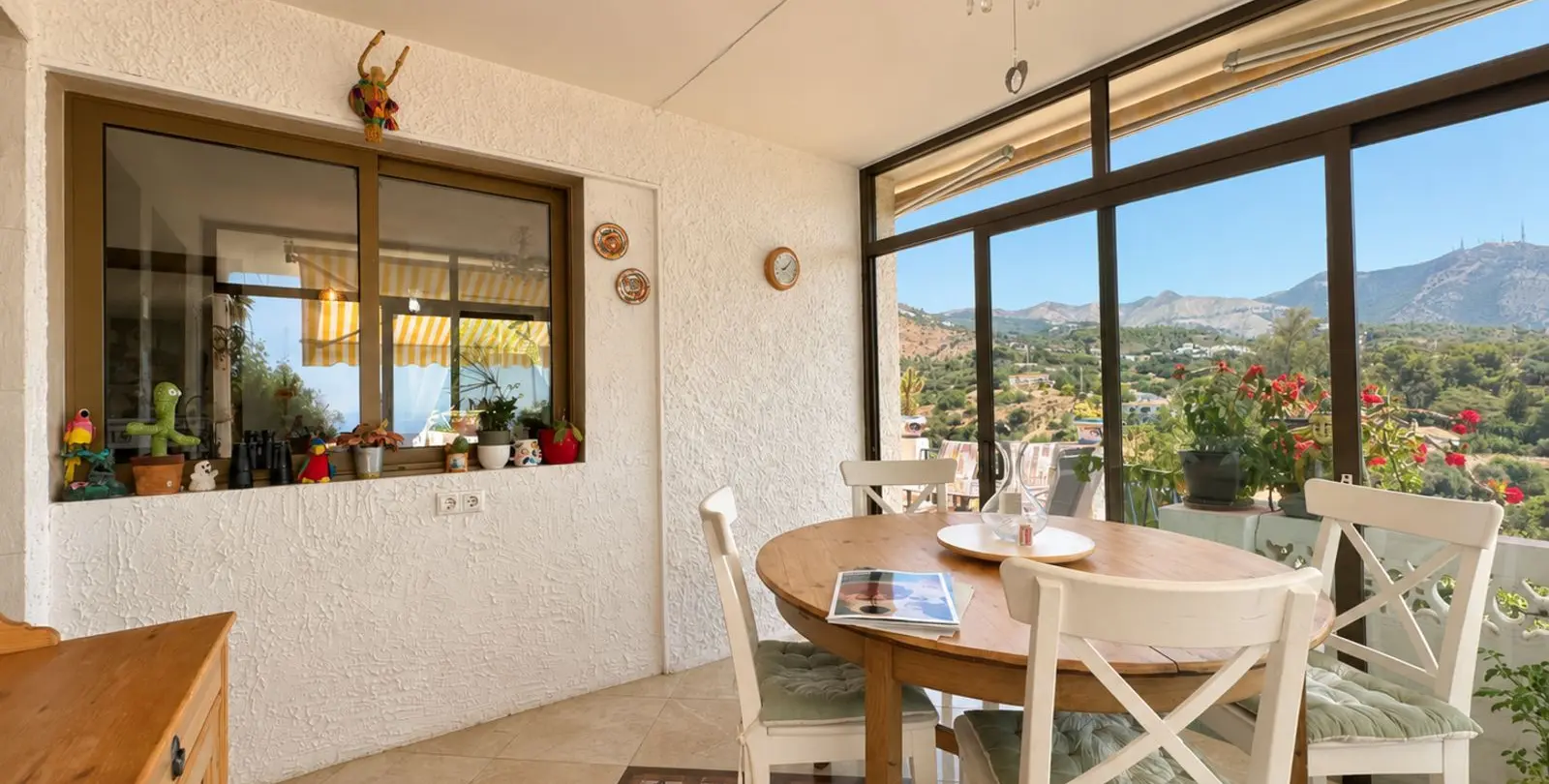 Sale of detached villa in Mijas 30