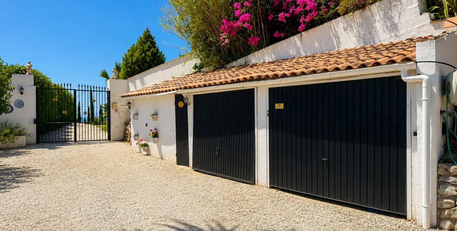 Sale of detached villa in Mijas 64