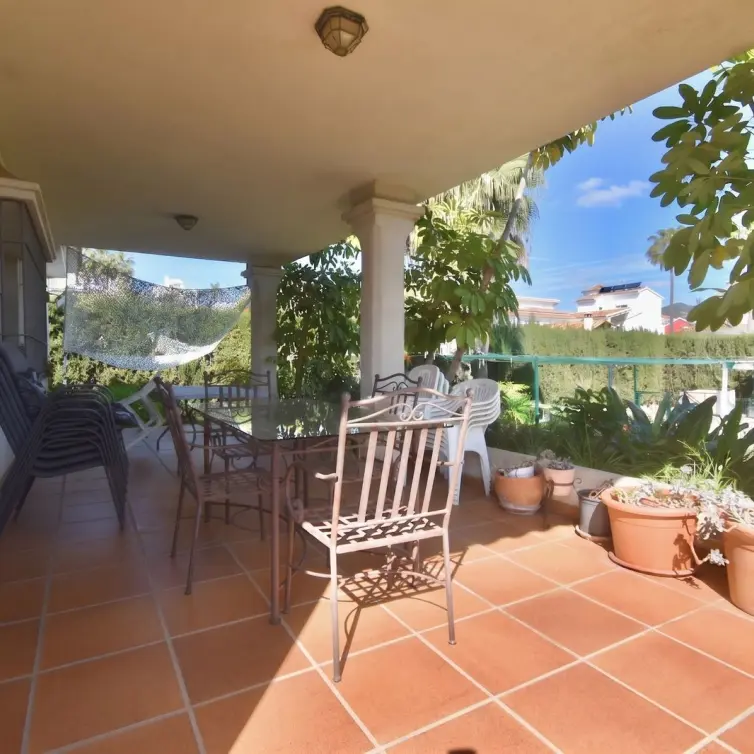 Sale of detached villa in Estacion de Cartama