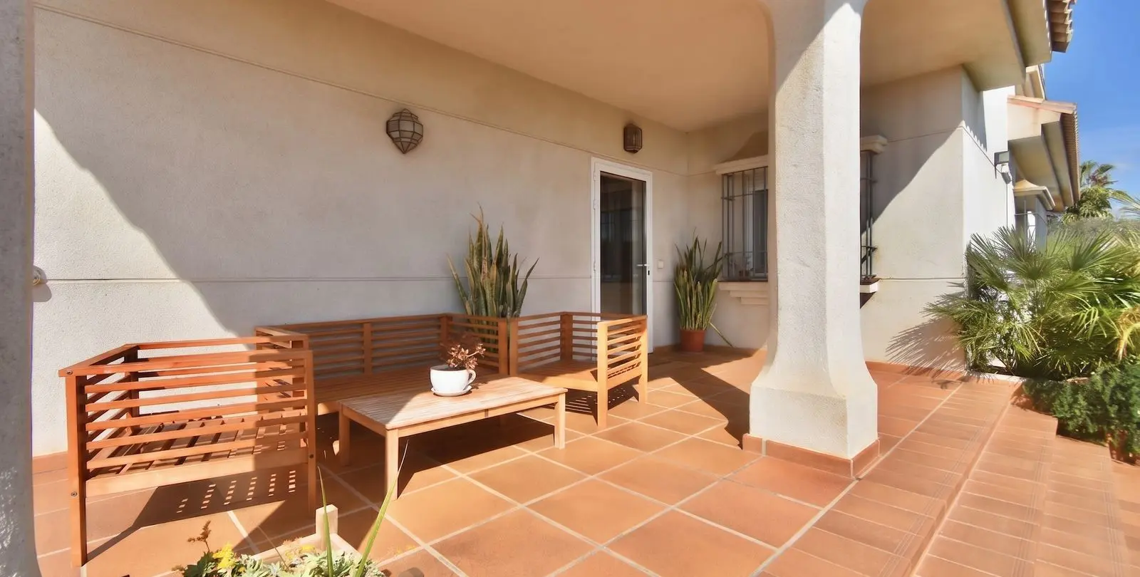 Sale of detached villa in Estacion de Cartama 7