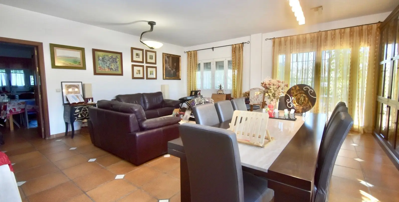Sale of detached villa in Estacion de Cartama 15