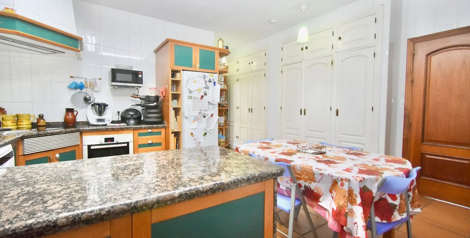 Sale of detached villa in Estacion de Cartama 22