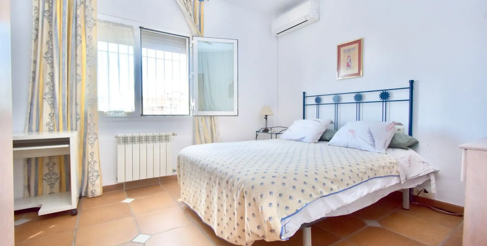 Sale of detached villa in Estacion de Cartama 27