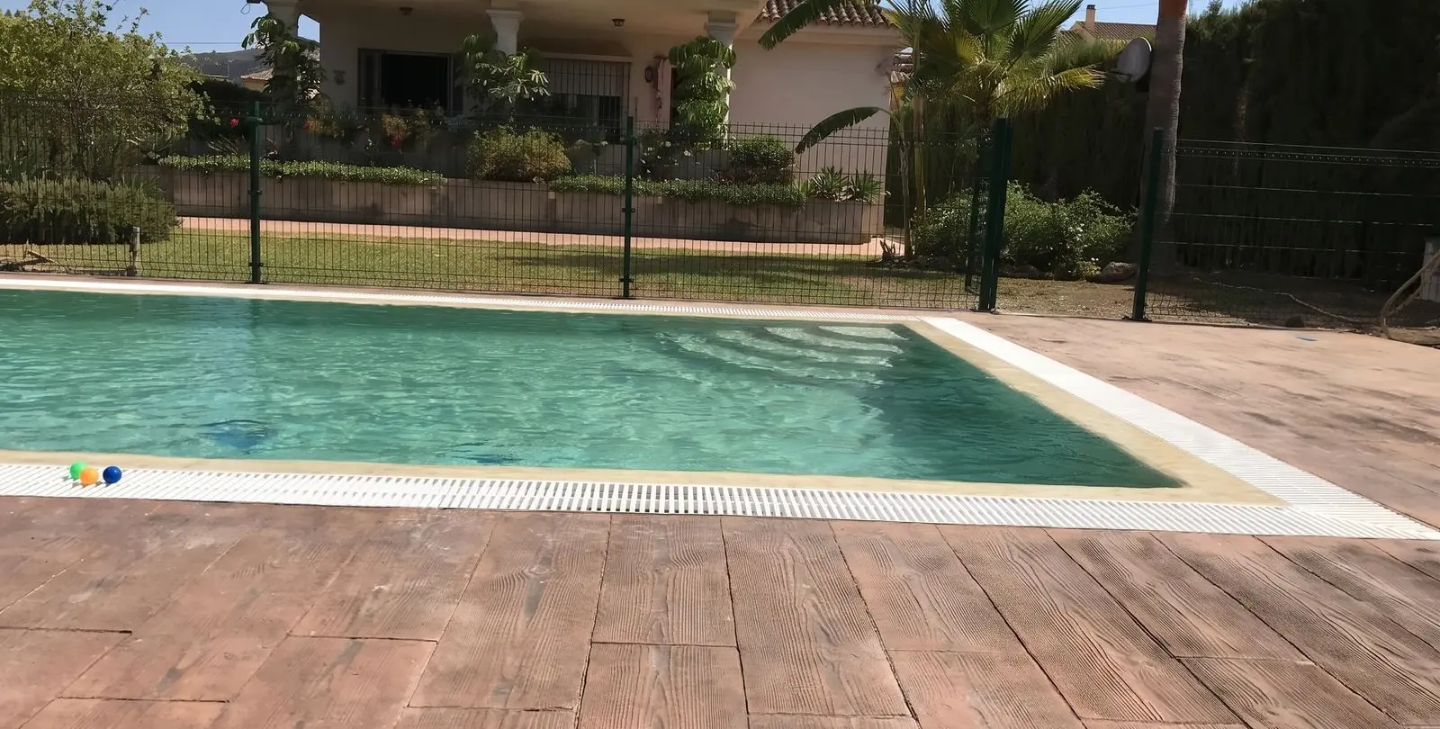 Sale of detached villa in Estacion de Cartama 33