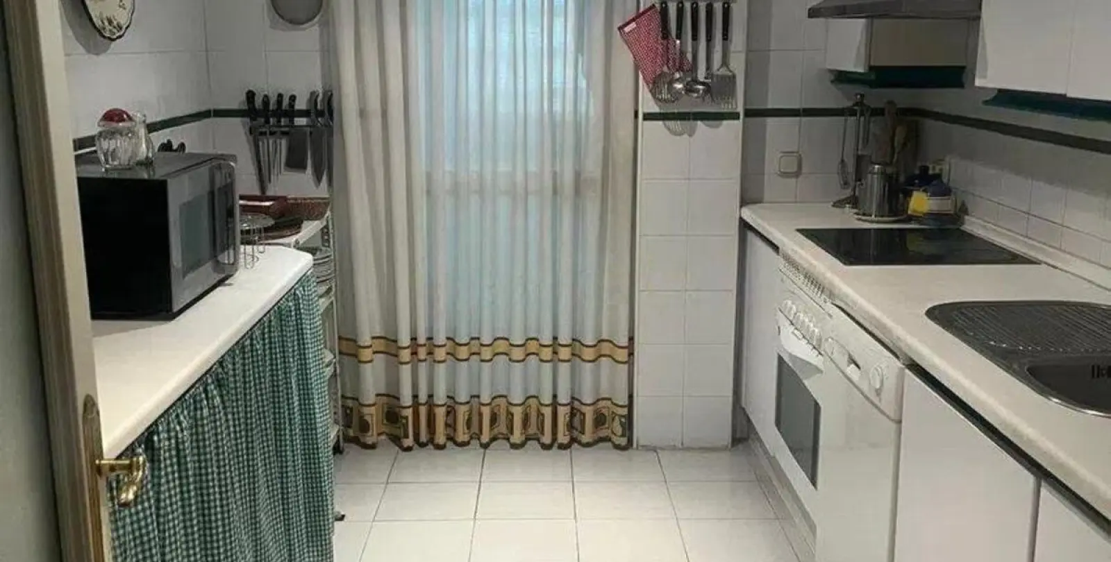 Sale of duplex in The Golden Mile 3