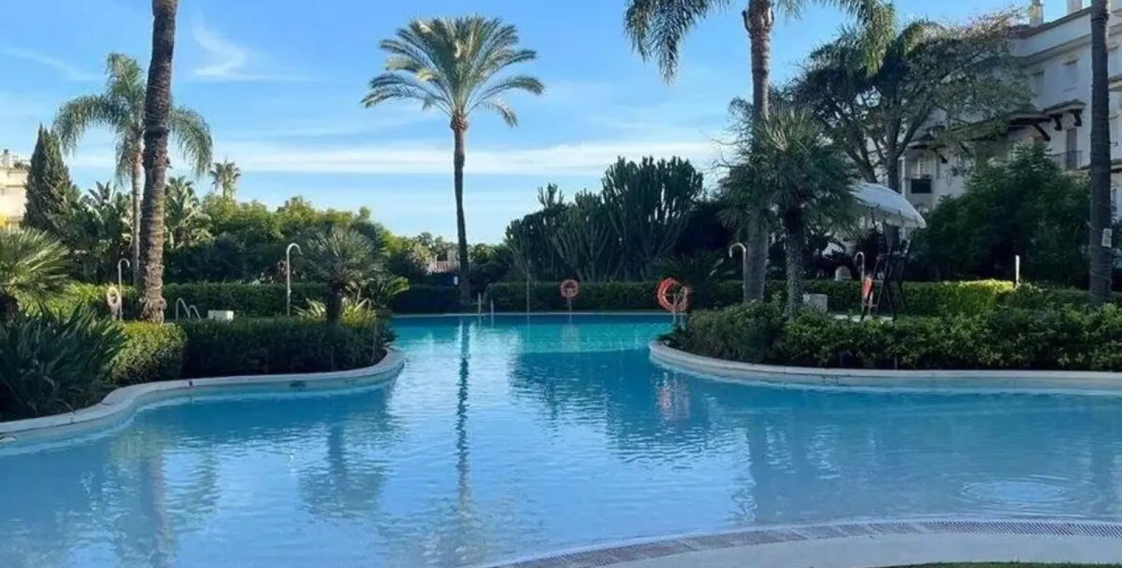 Sale of duplex in The Golden Mile 15
