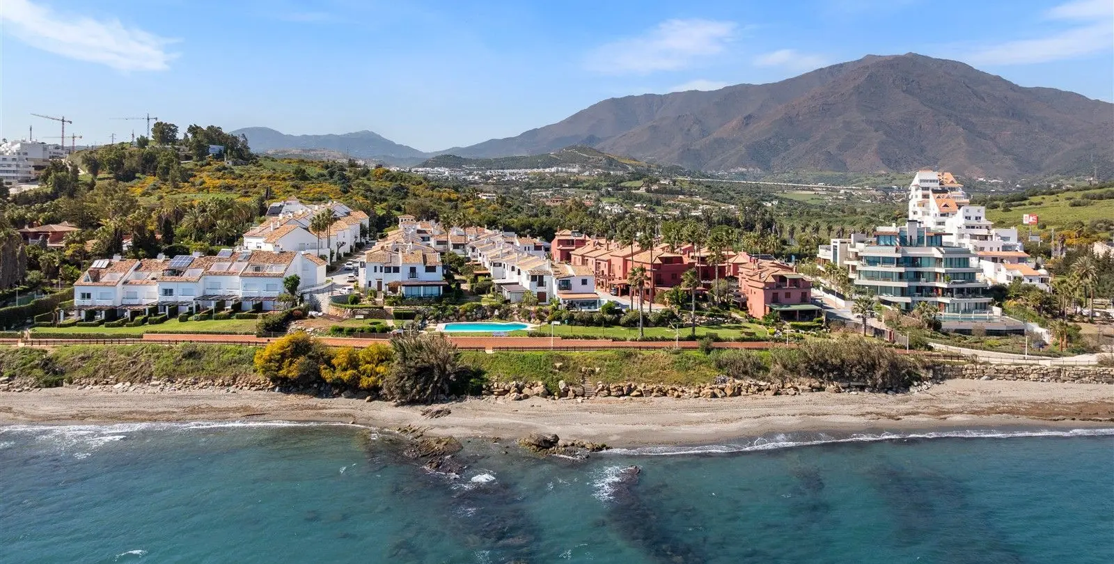 Sale of semi-detached house in Estepona 5