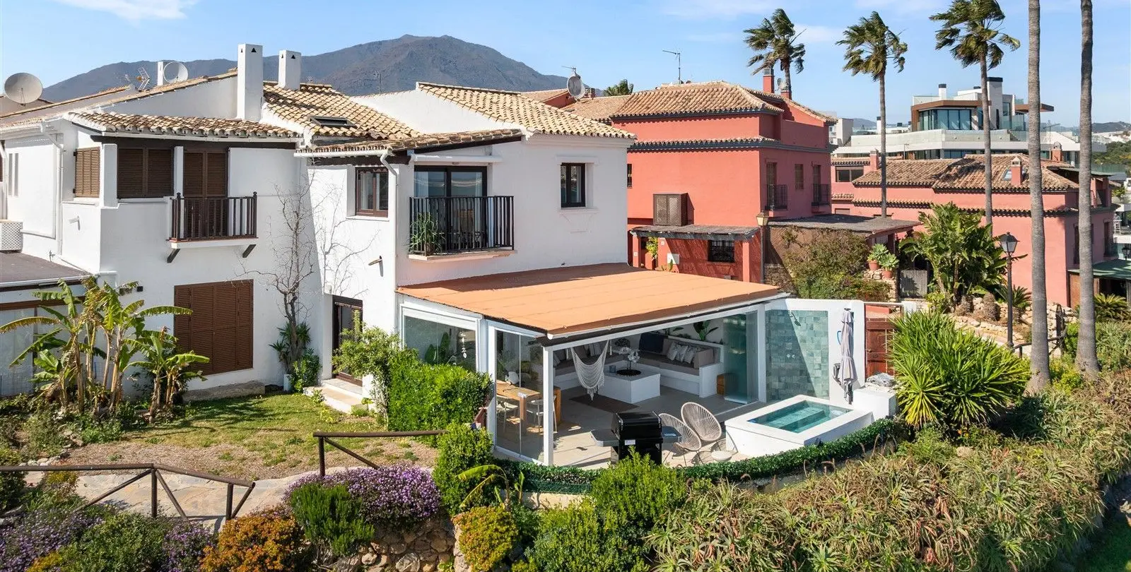 Sale of semi-detached house in Estepona 36