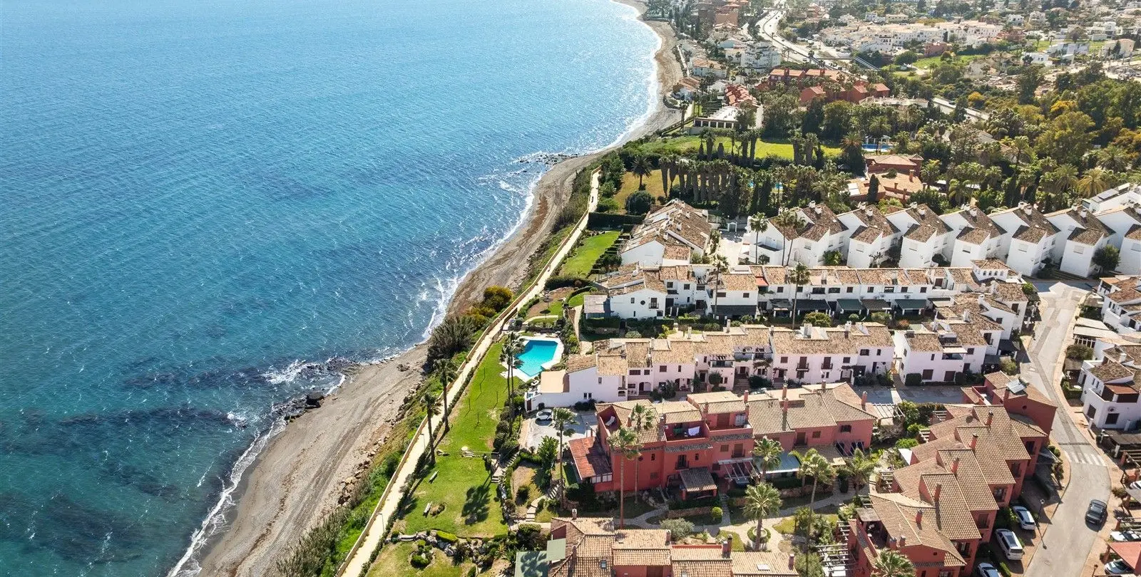 Sale of semi-detached house in Estepona 40