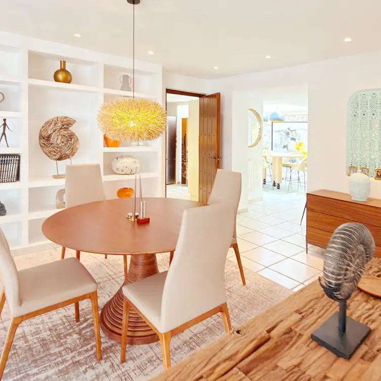 Sale of detached villa in Benalmadena