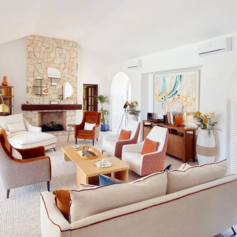 Sale of detached villa in Benalmadena