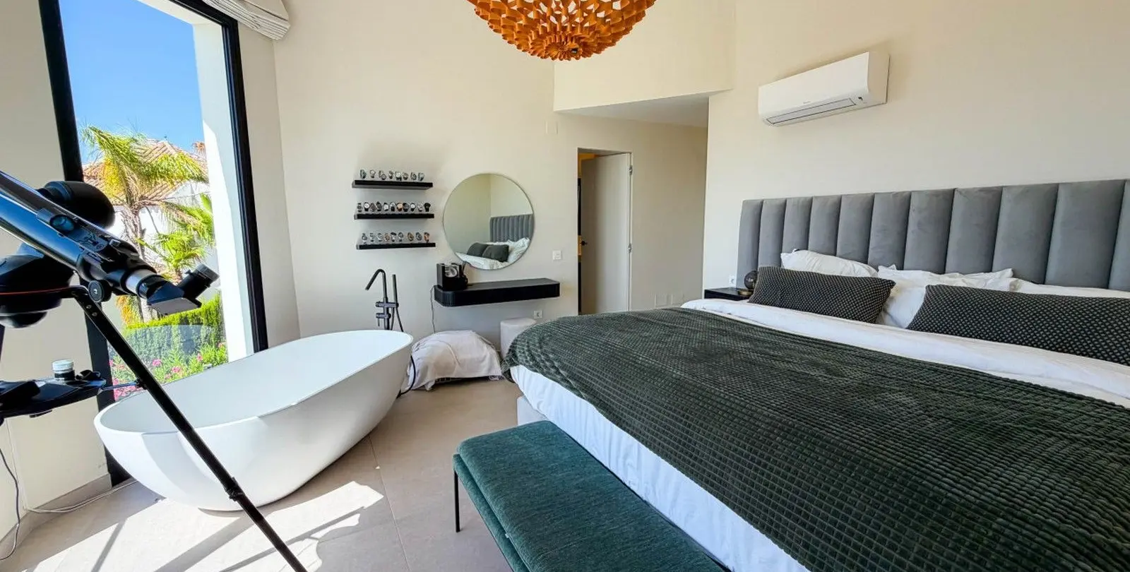 Sale of detached villa in Hacienda Las Chapas 21