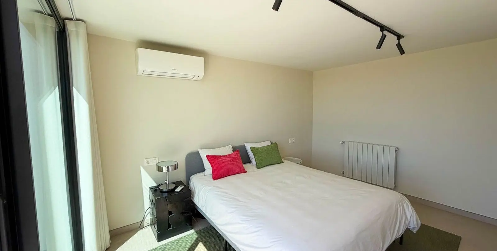 Sale of detached villa in Hacienda Las Chapas 62