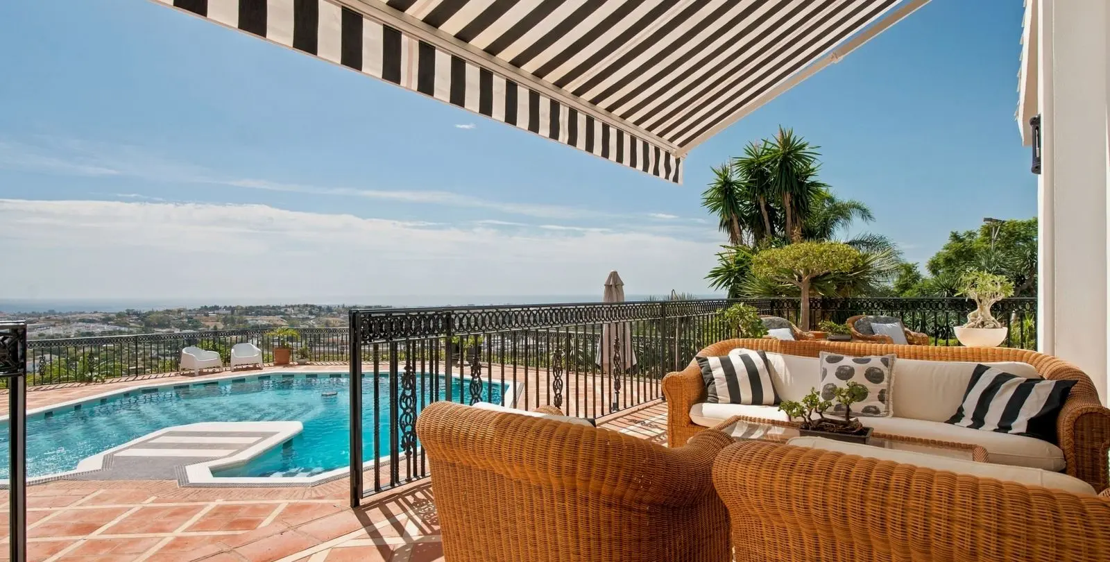 Sale of detached villa in Benahavís 7